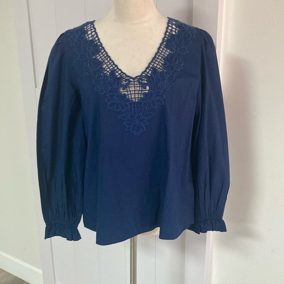 J. Crew Like New Top, Size Medium - Picture 1 of 9